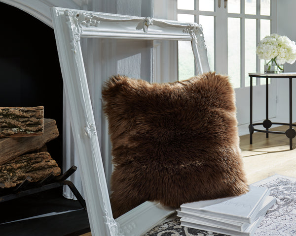 Bellethrone Brown Pillow (Set of 4) - A1000974